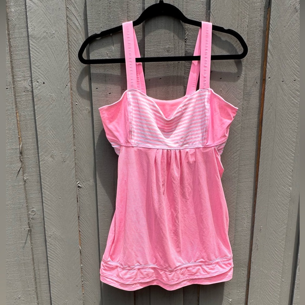 Lululemon Back on Track tank